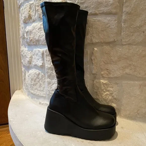Steve Madden Duke30 Knee High Platform Boots 4” Heel Goth Punk Womens Size 9 - Picture 2 of 11